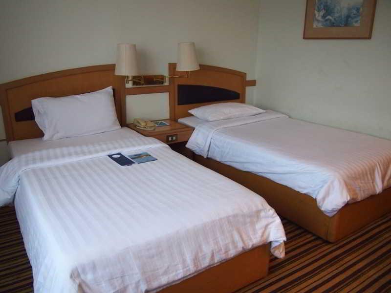 Chon Inter Hotel Chonburi Eksteriør bilde