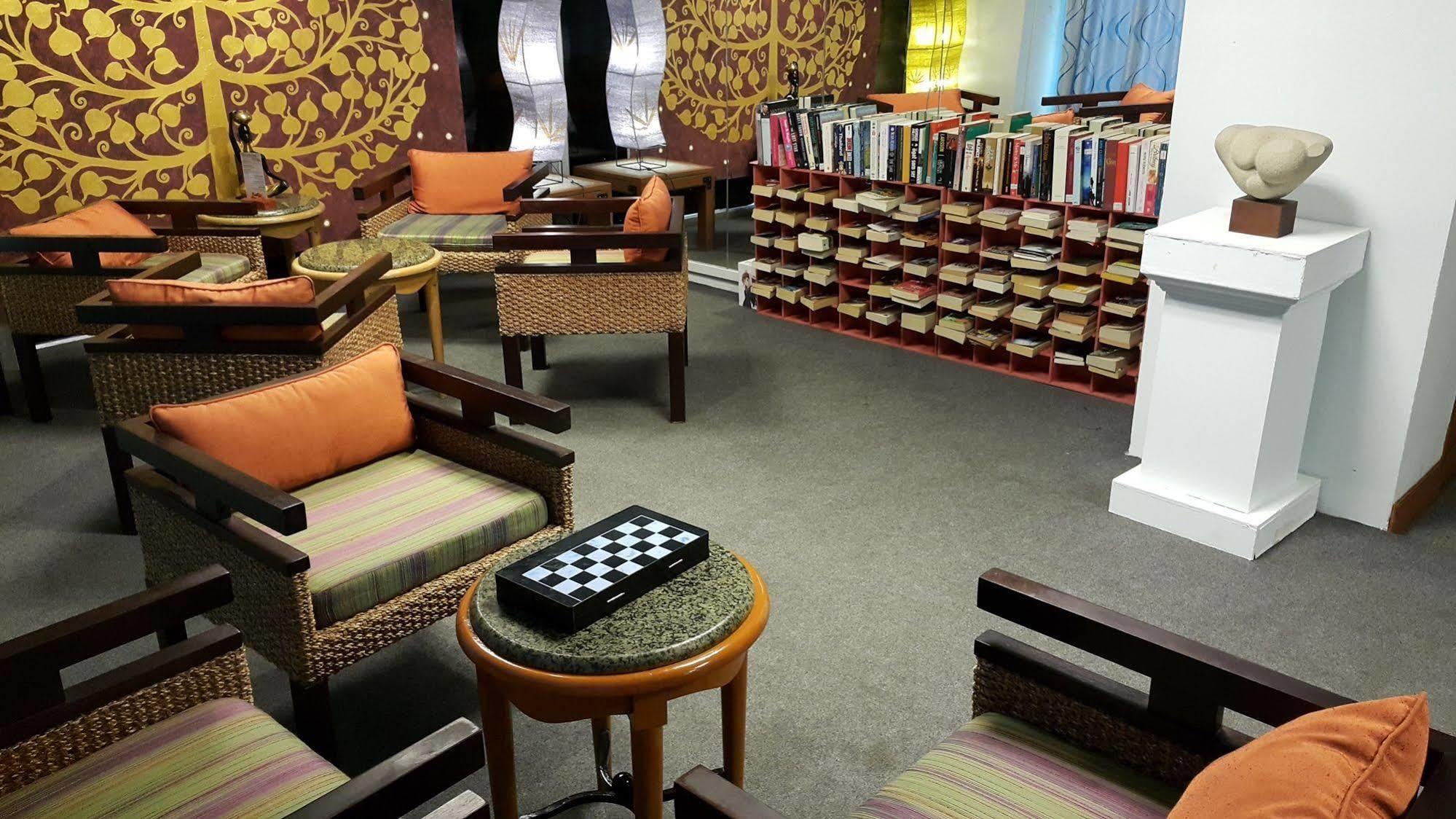 Chon Inter Hotel Chonburi Eksteriør bilde