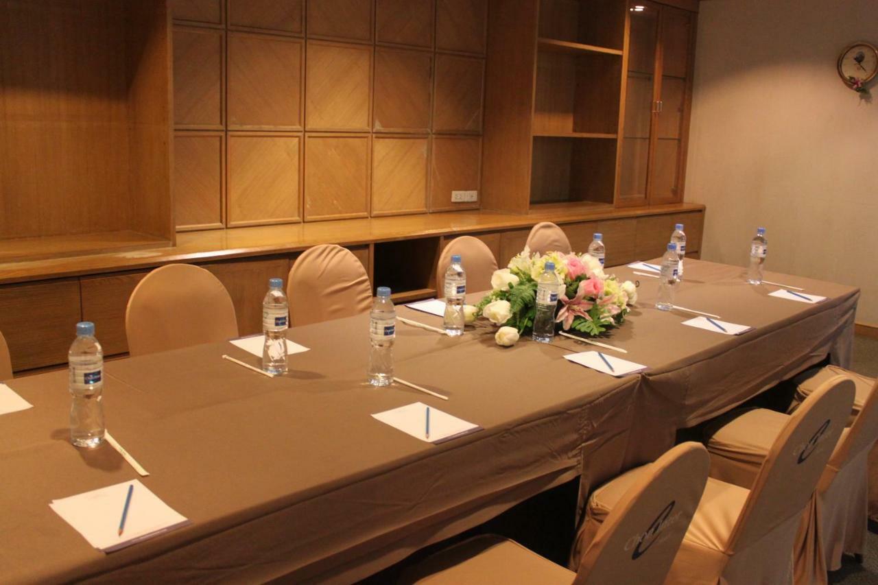 Chon Inter Hotel Chonburi Eksteriør bilde