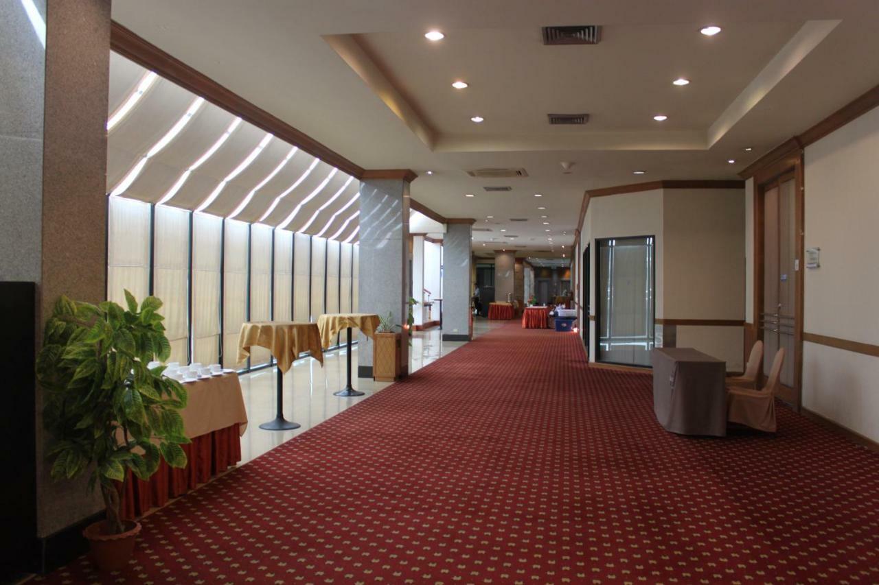 Chon Inter Hotel Chonburi Eksteriør bilde